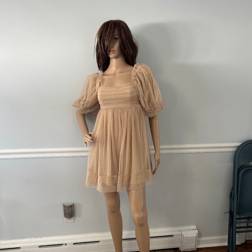 MABEL Babydoll Organza Puff Sleeve Mini Dress NWT Size S Blush/Nude/Beige
